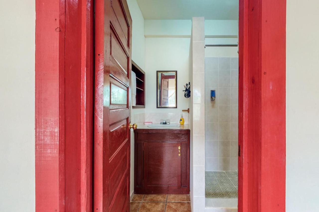 Willow 2 At Island Cabanas Gold Standard Certified Caye Caulker Extérieur photo