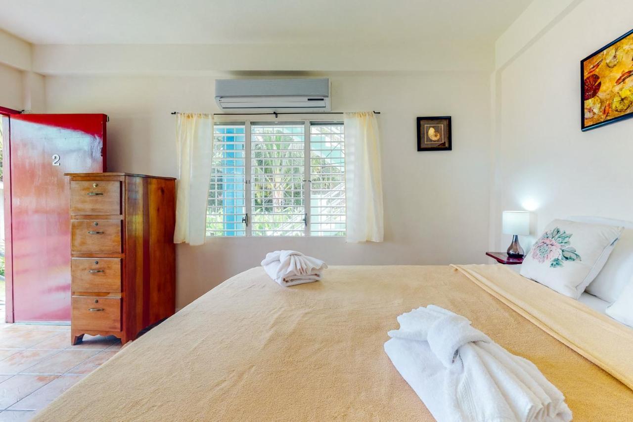 Willow 2 At Island Cabanas Gold Standard Certified Caye Caulker Extérieur photo